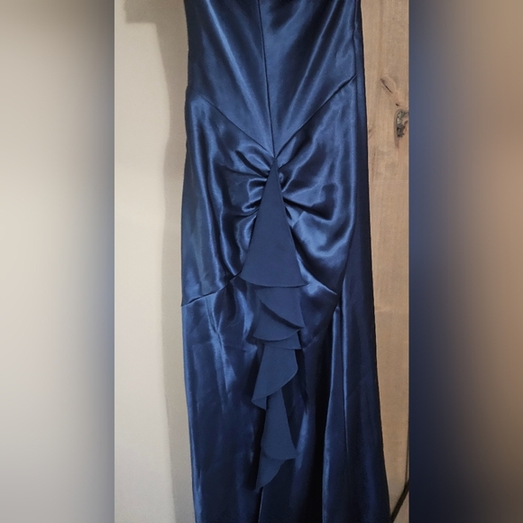 DAVIDS BRIDAL Charmeuse Chiffon Illusion Halter Dress in Blue. Size 2 NWT - Picture 6 of 15